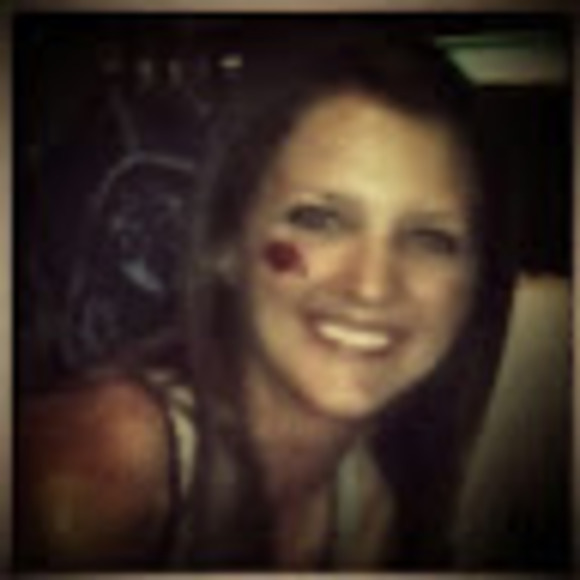 Meet your Posher, Brittany - Picture 1 of 1